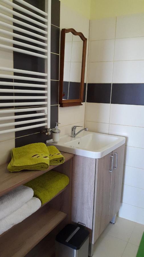 Apartman Ella - Tabor -Cz - U Stadionu Miru 1735 المظهر الخارجي الصورة